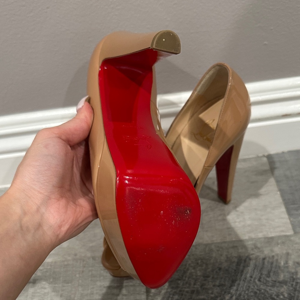 Christian Louboutin Nude Peep-Toe Heels - Picture 7 of 10